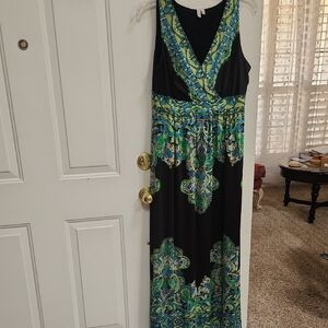 Madison Black and Blue Sleeveless V-Neck Maxi Dress